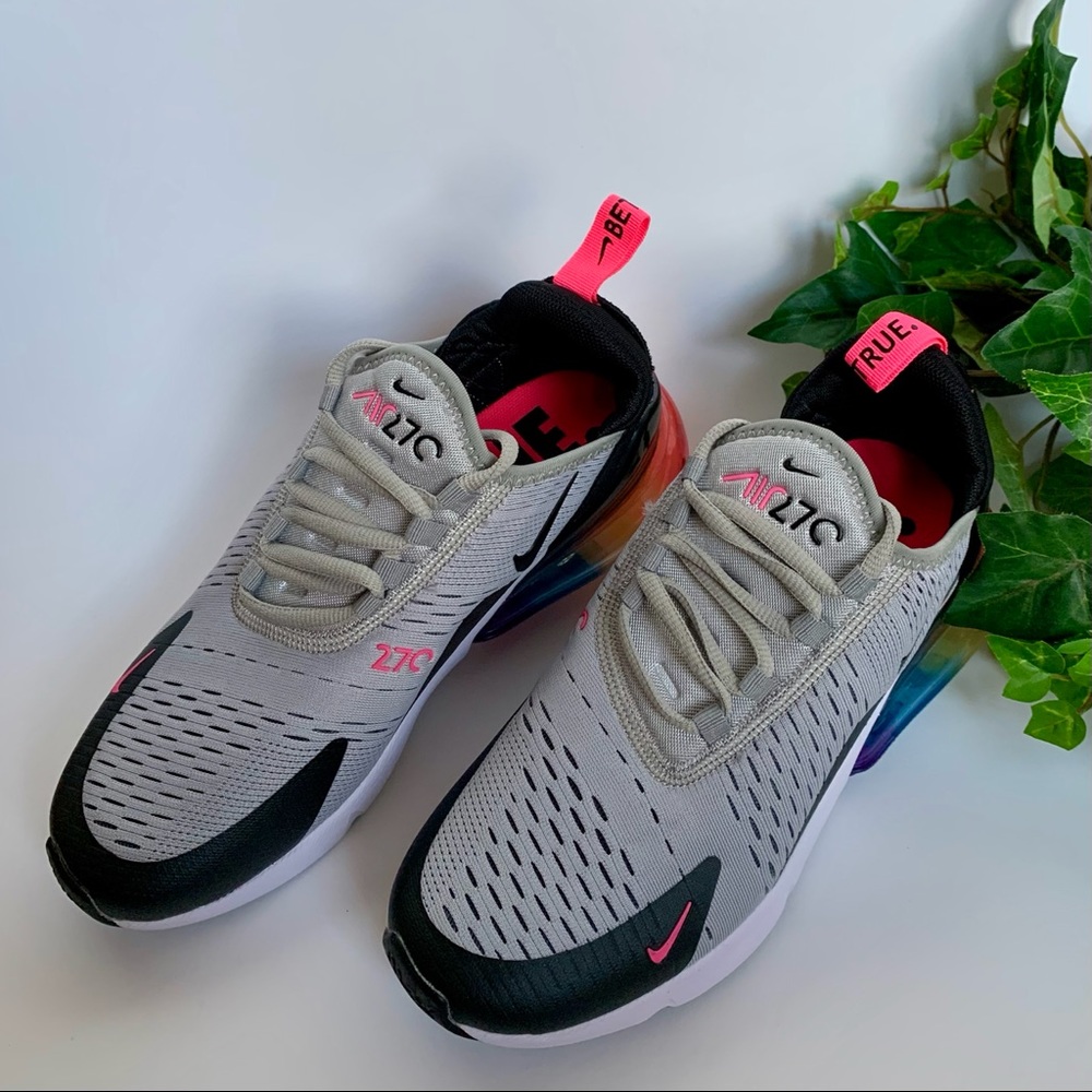 Nike Air Max 270 - Picture 7 of 8